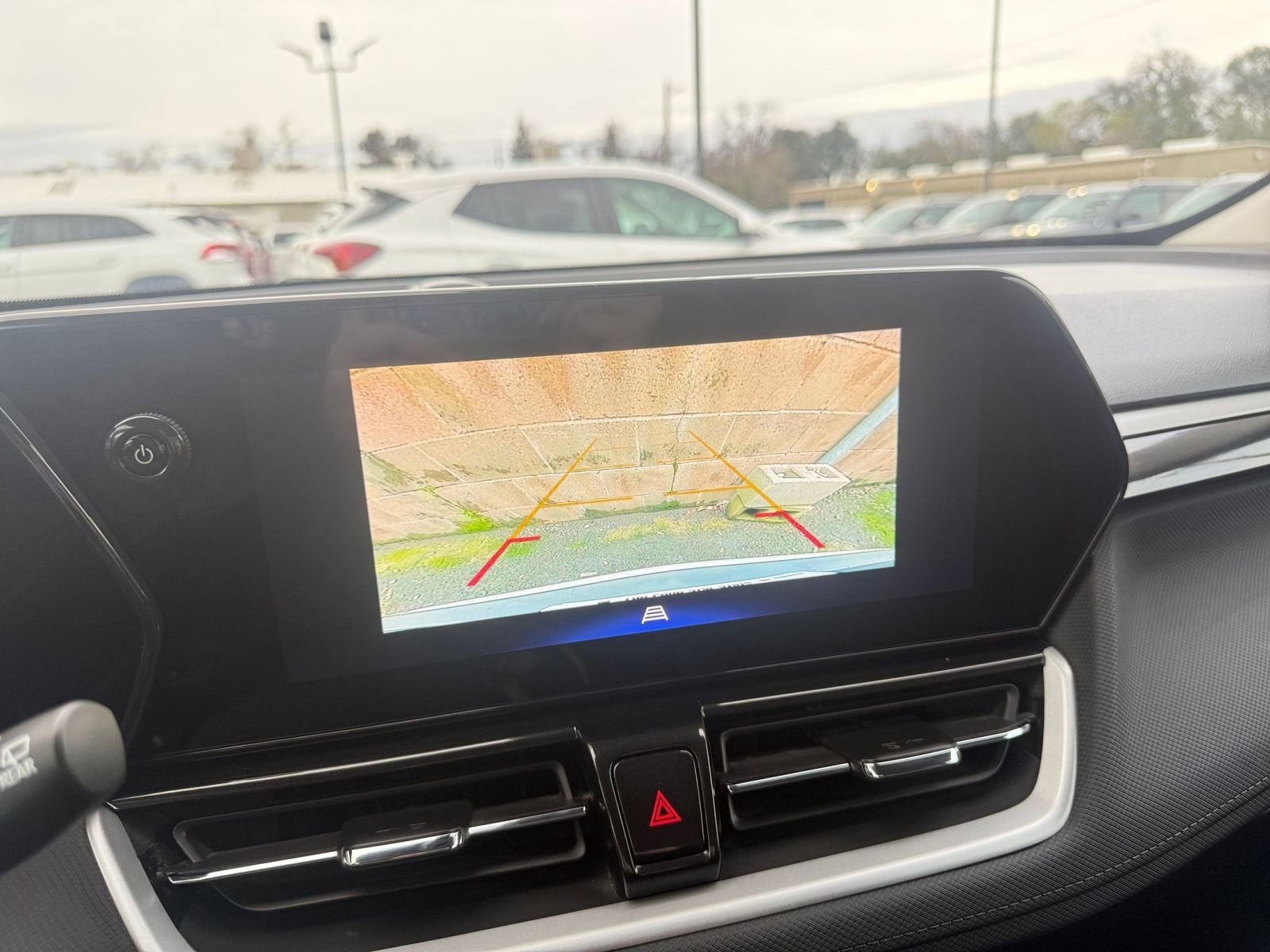 Thumbnail: 2025 Chevrolet TrailBlazer - 17