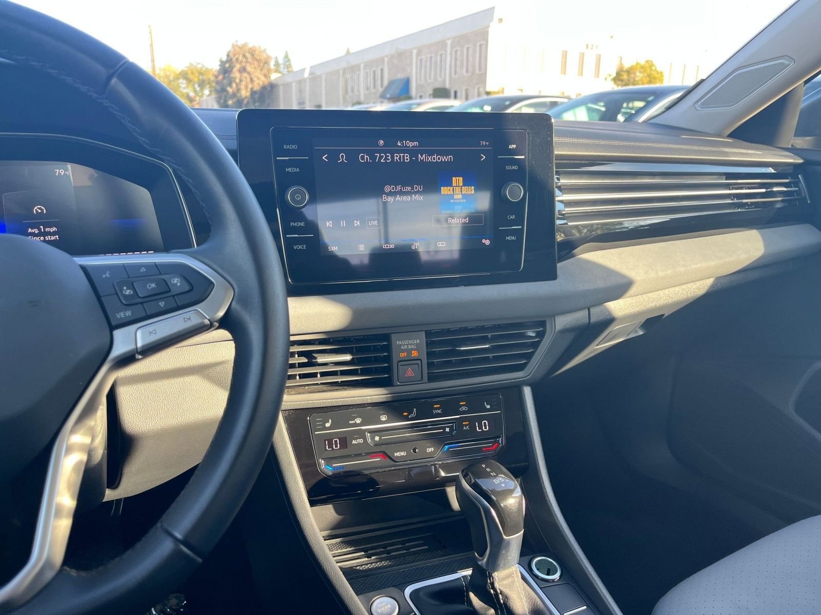 Thumbnail: 2025 Volkswagen Jetta - 18