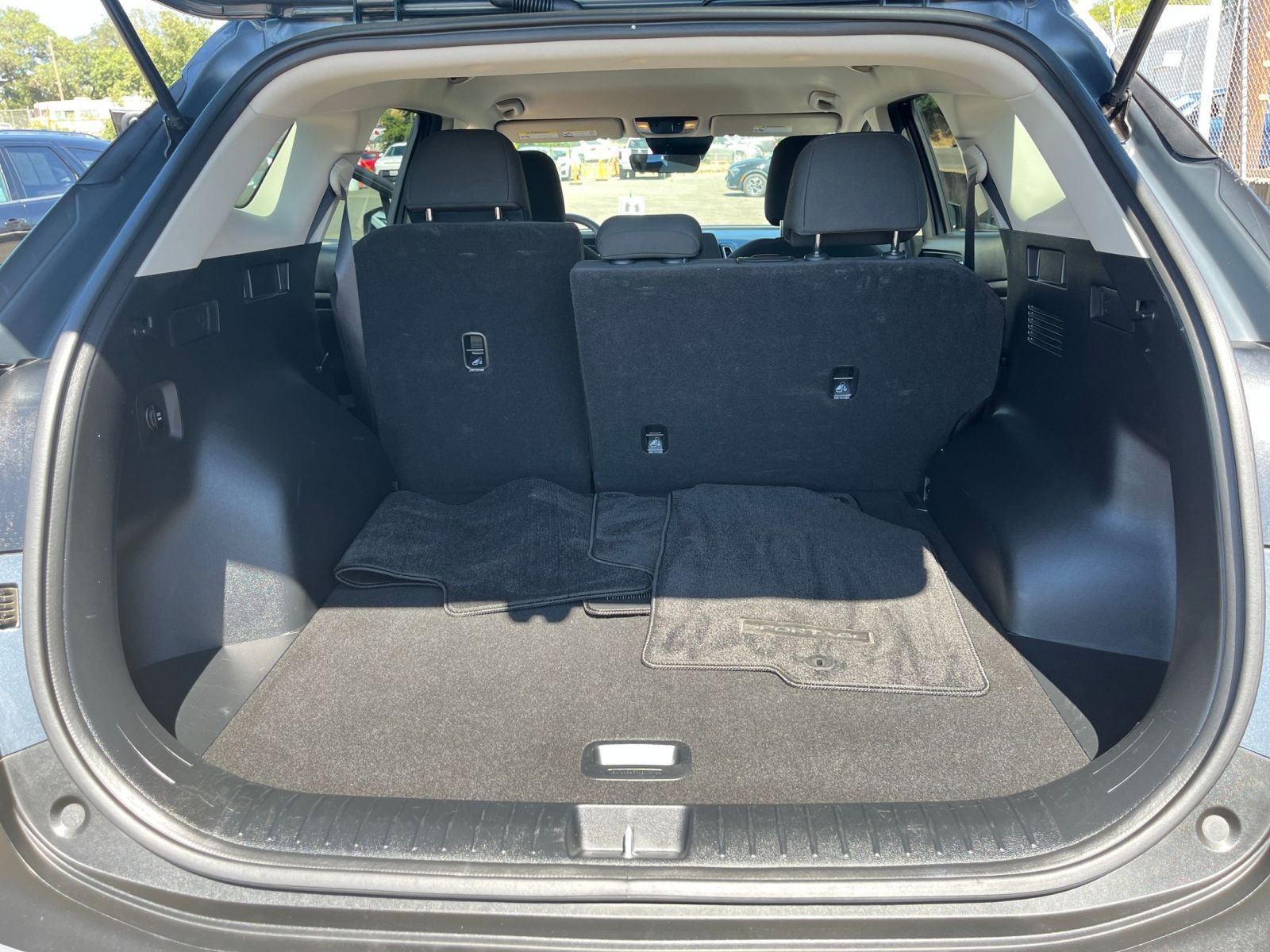 2024 Kia Sportage LX 30