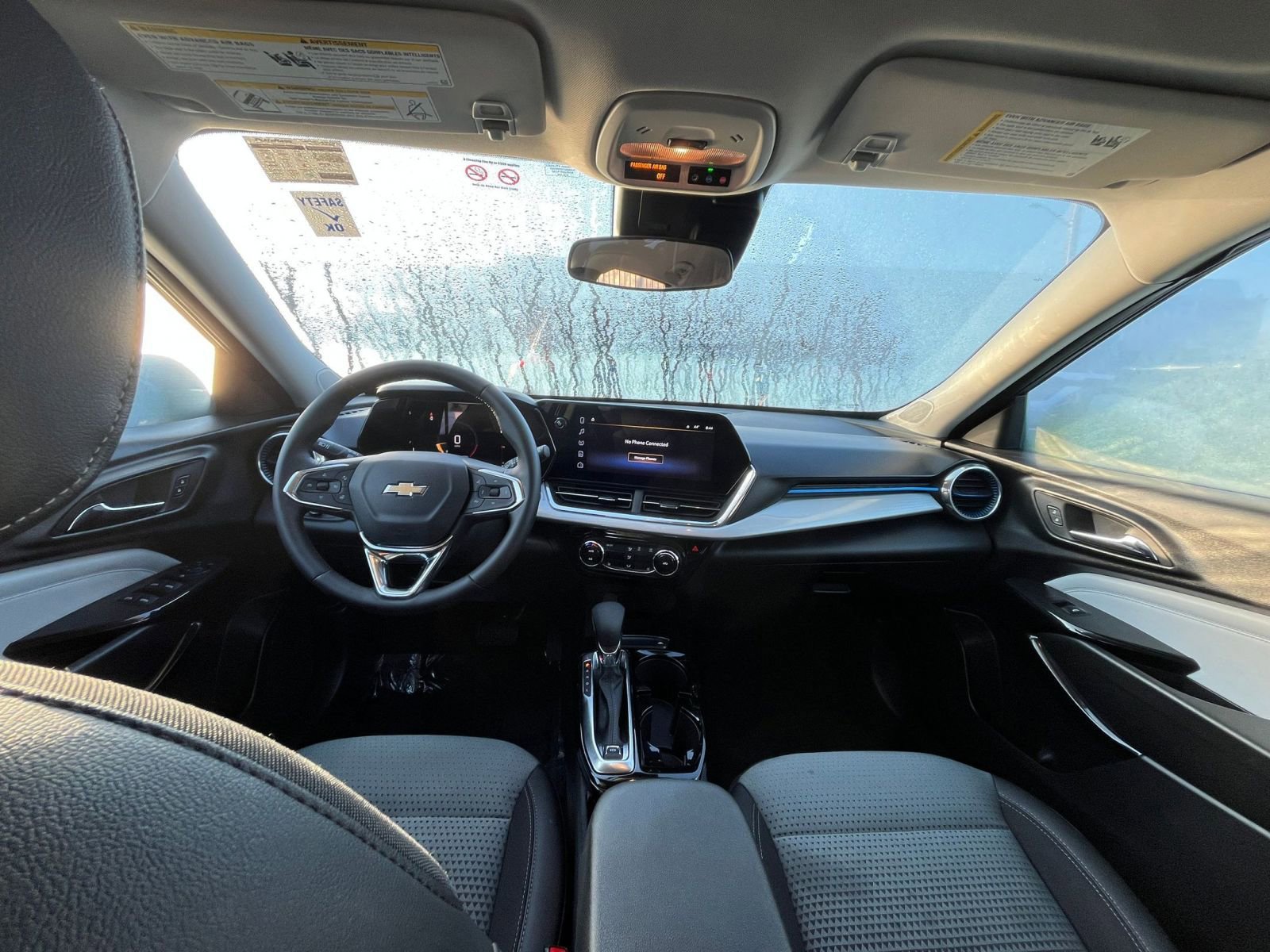 Thumbnail: 2025 Chevrolet Trax - 31