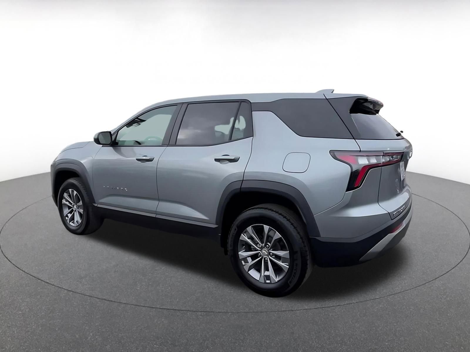 Thumbnail: 2025 Chevrolet Equinox - 10