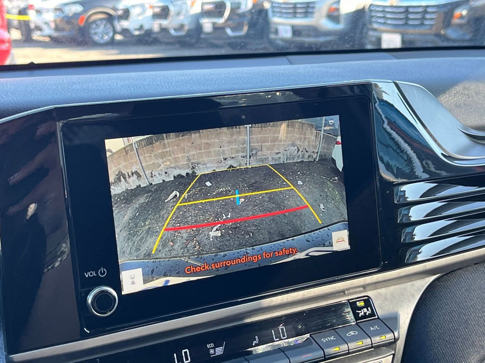 Thumbnail: 2025 Toyota Camry - 17