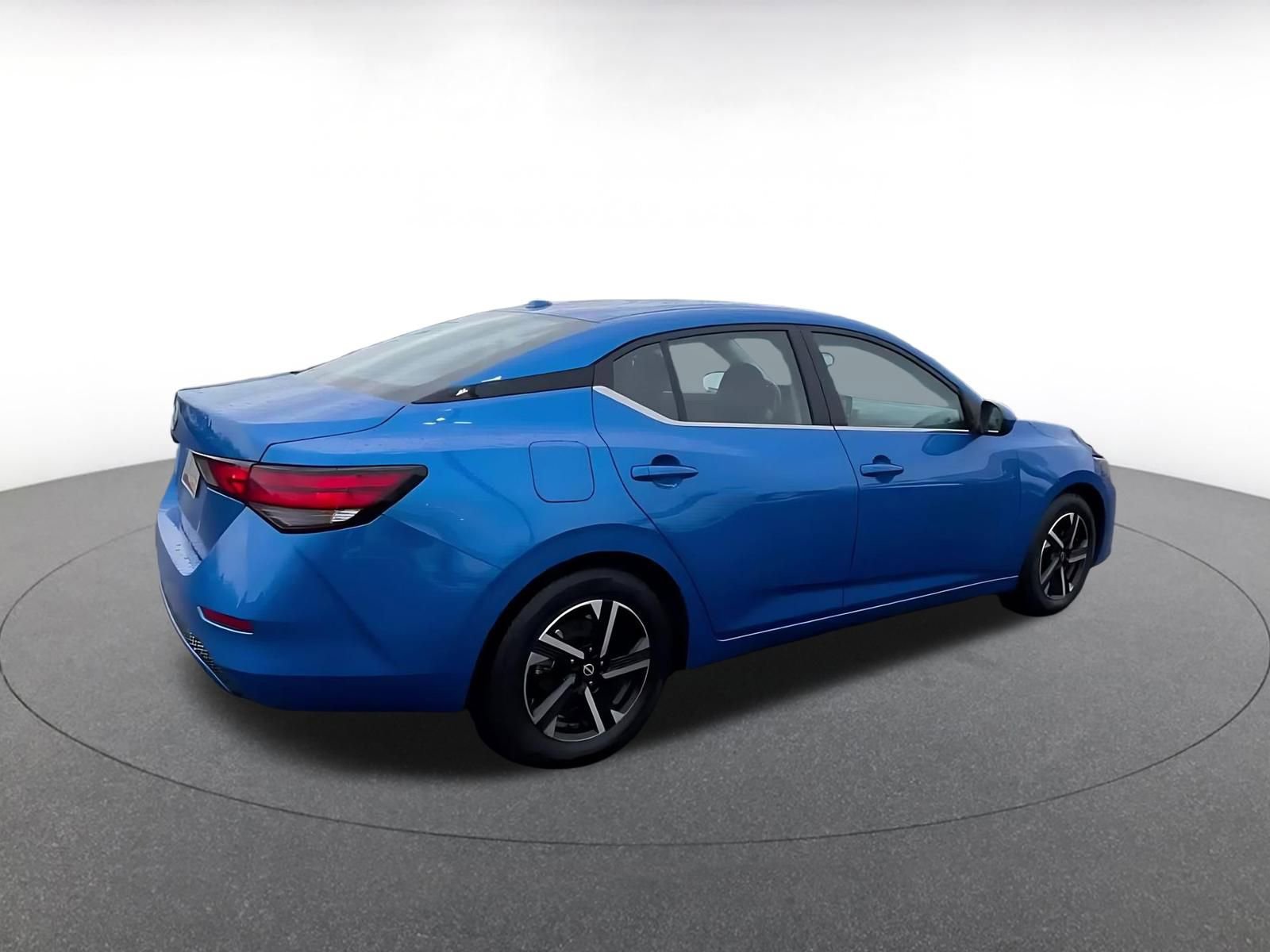 Thumbnail: 2025 Nissan Sentra - 15