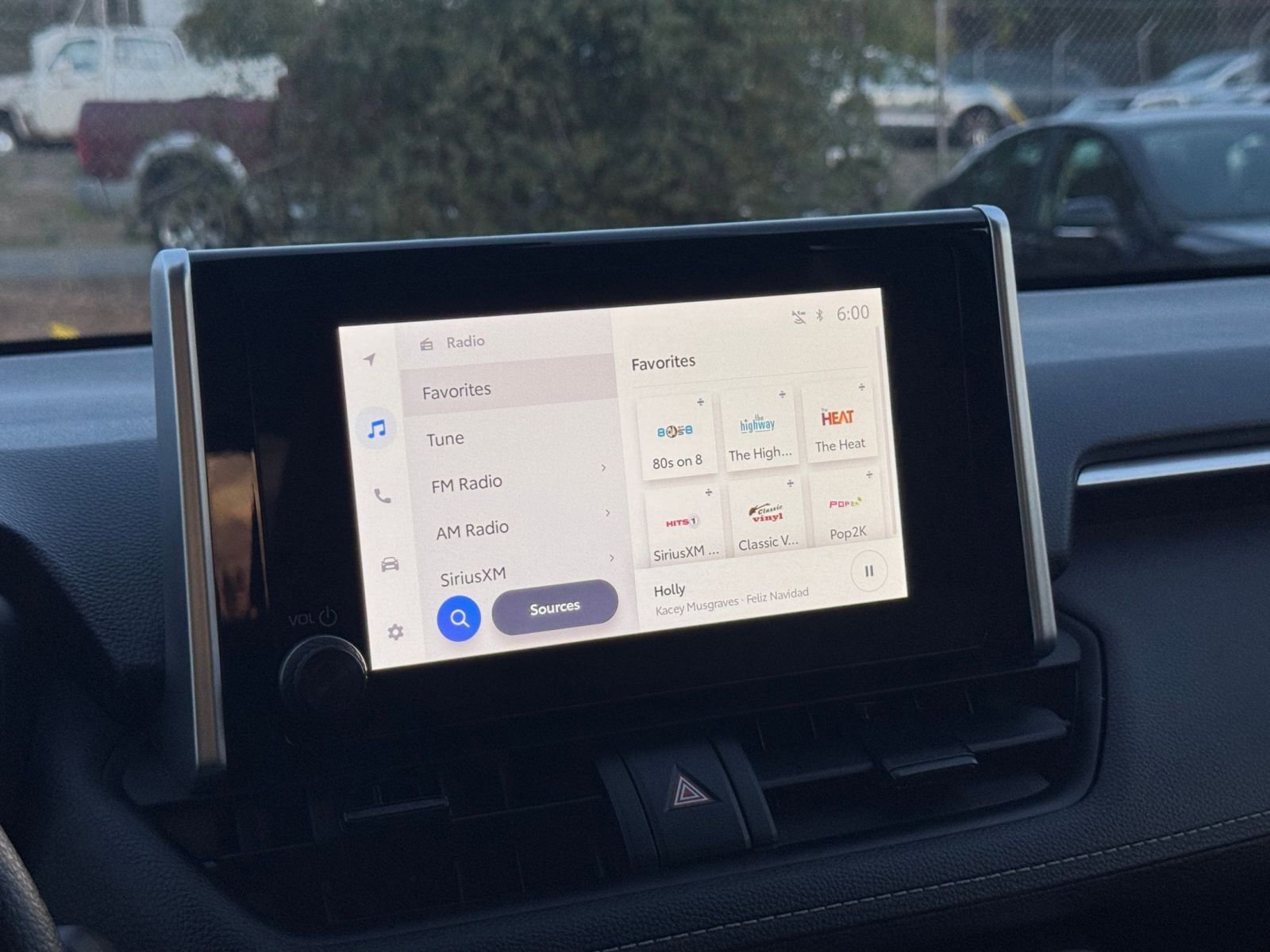 Thumbnail: 2025 Toyota RAV4 - 21