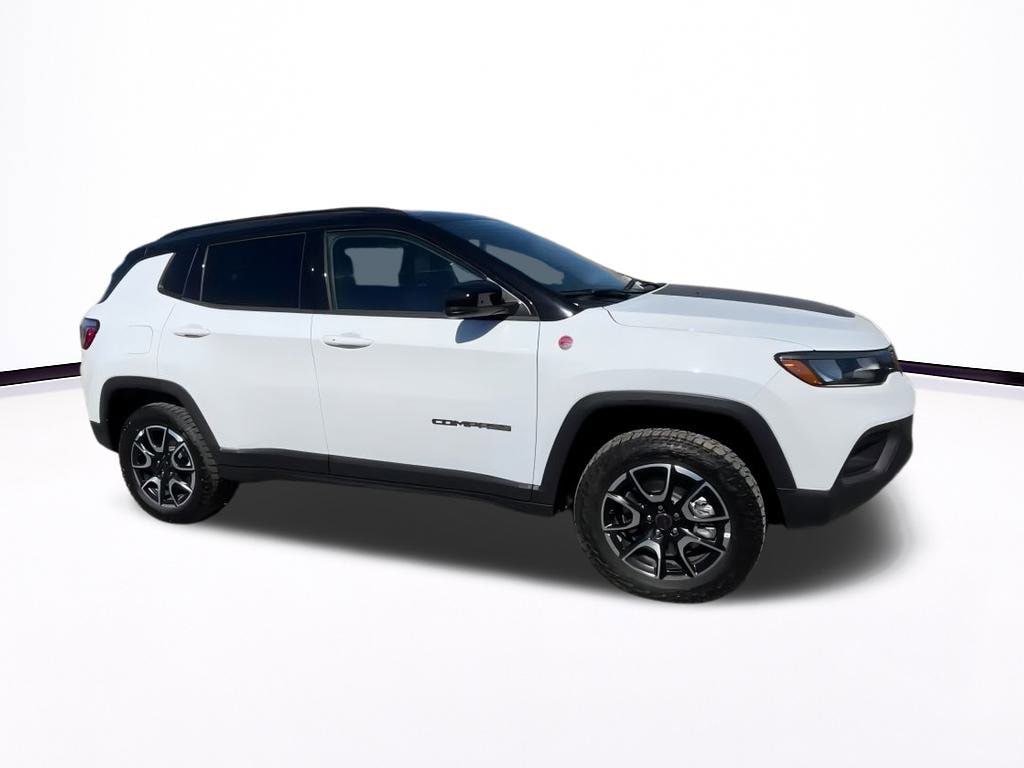 Thumbnail: 2025 Jeep Compass - 2