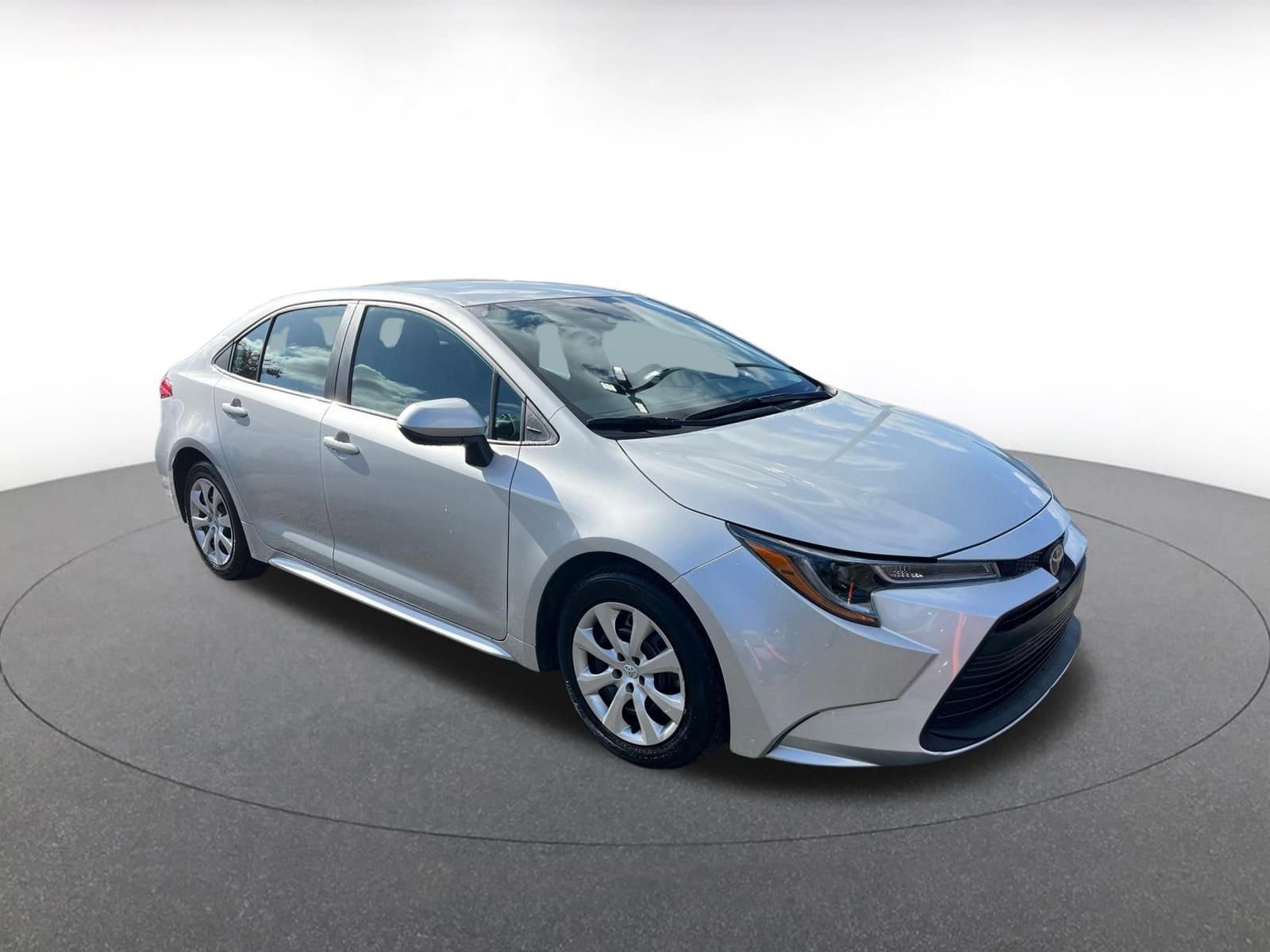 Thumbnail: 2025 Toyota Corolla - 1