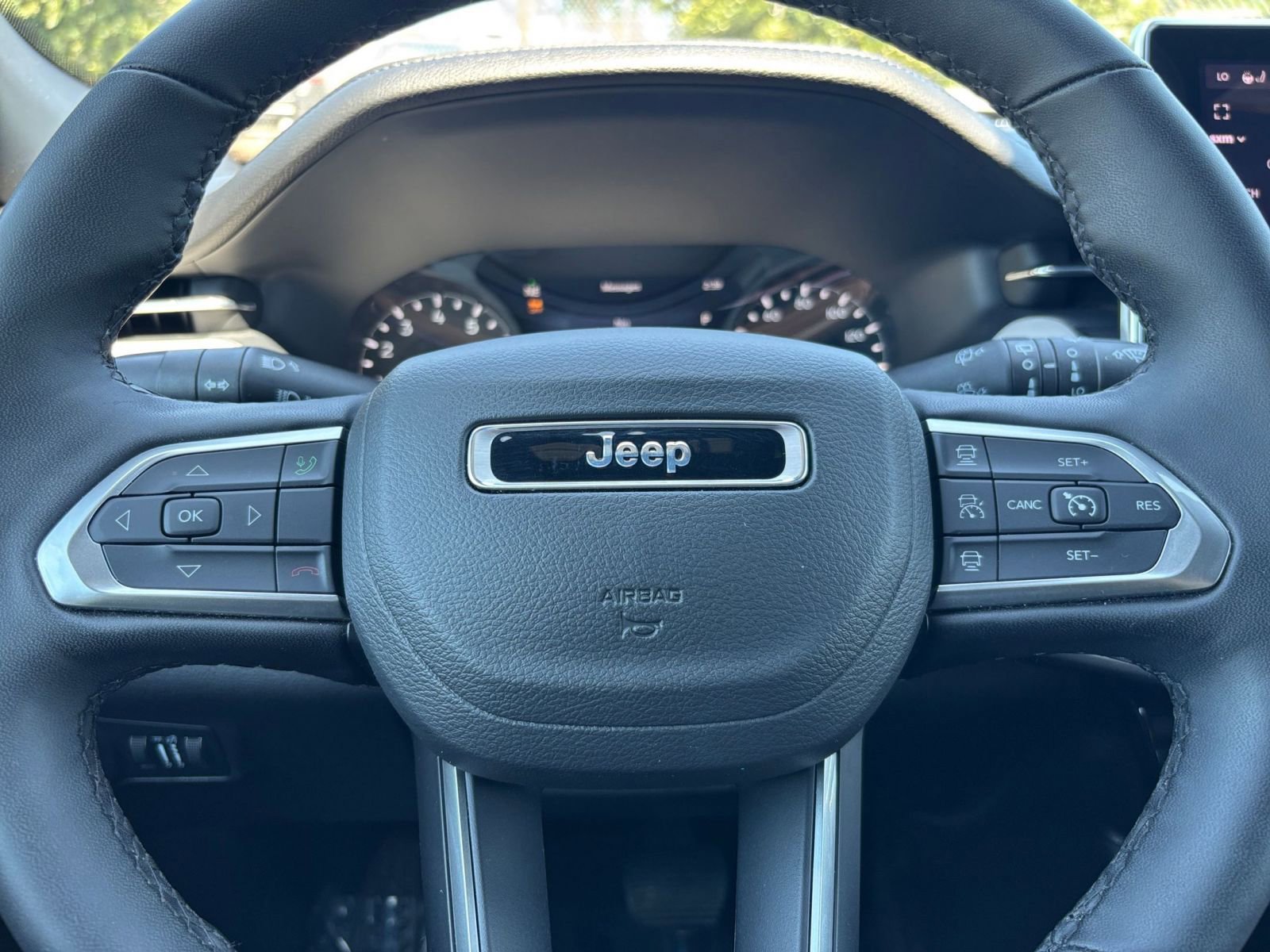 Thumbnail: 2025 Jeep Compass - 29
