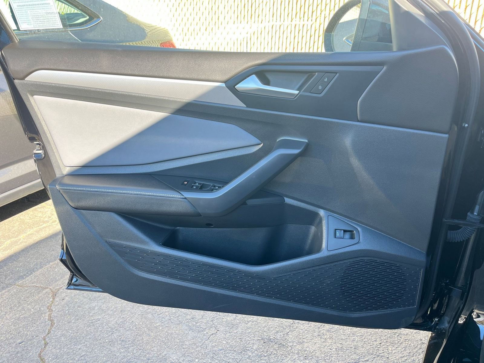 Thumbnail: 2025 Volkswagen Jetta - 20