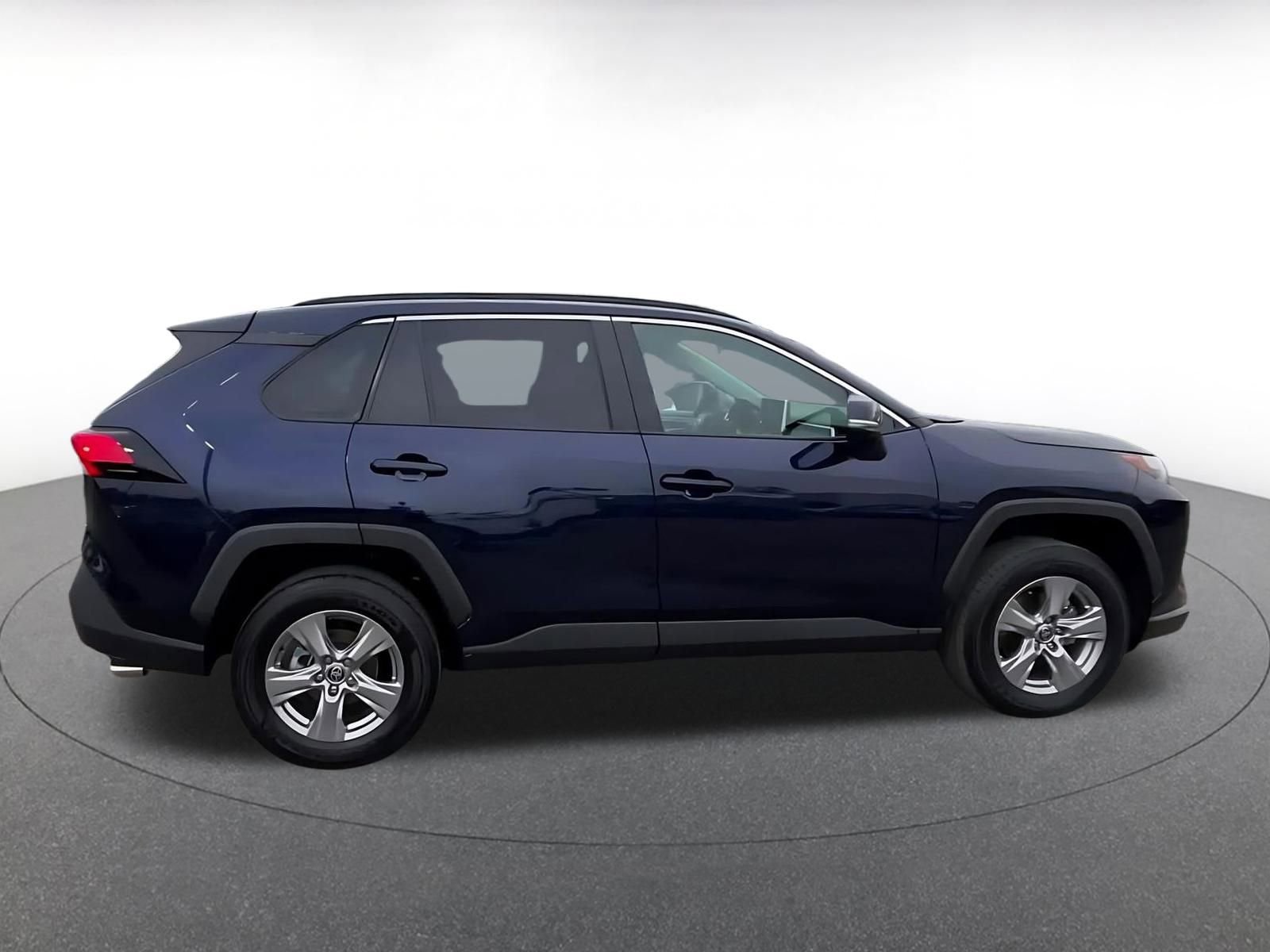 Thumbnail: 2025 Toyota RAV4 - 16