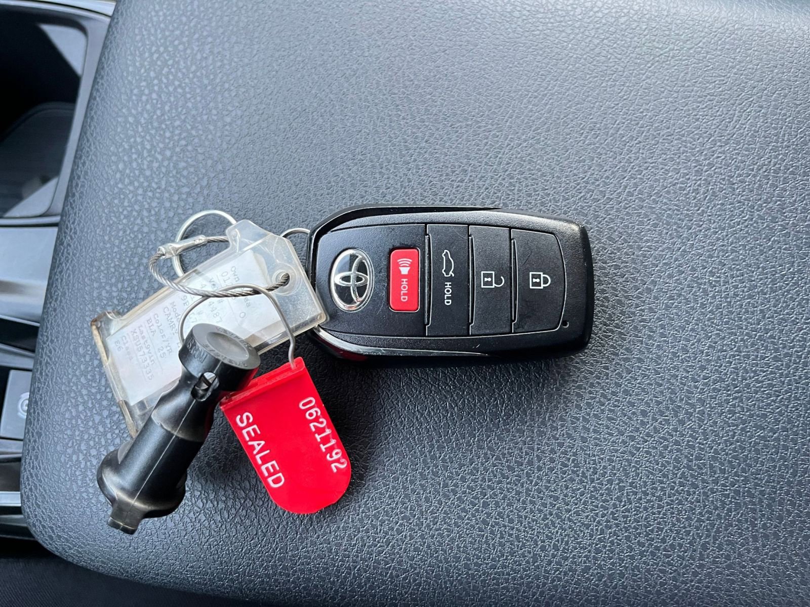 Thumbnail: 2025 Toyota Camry - 22