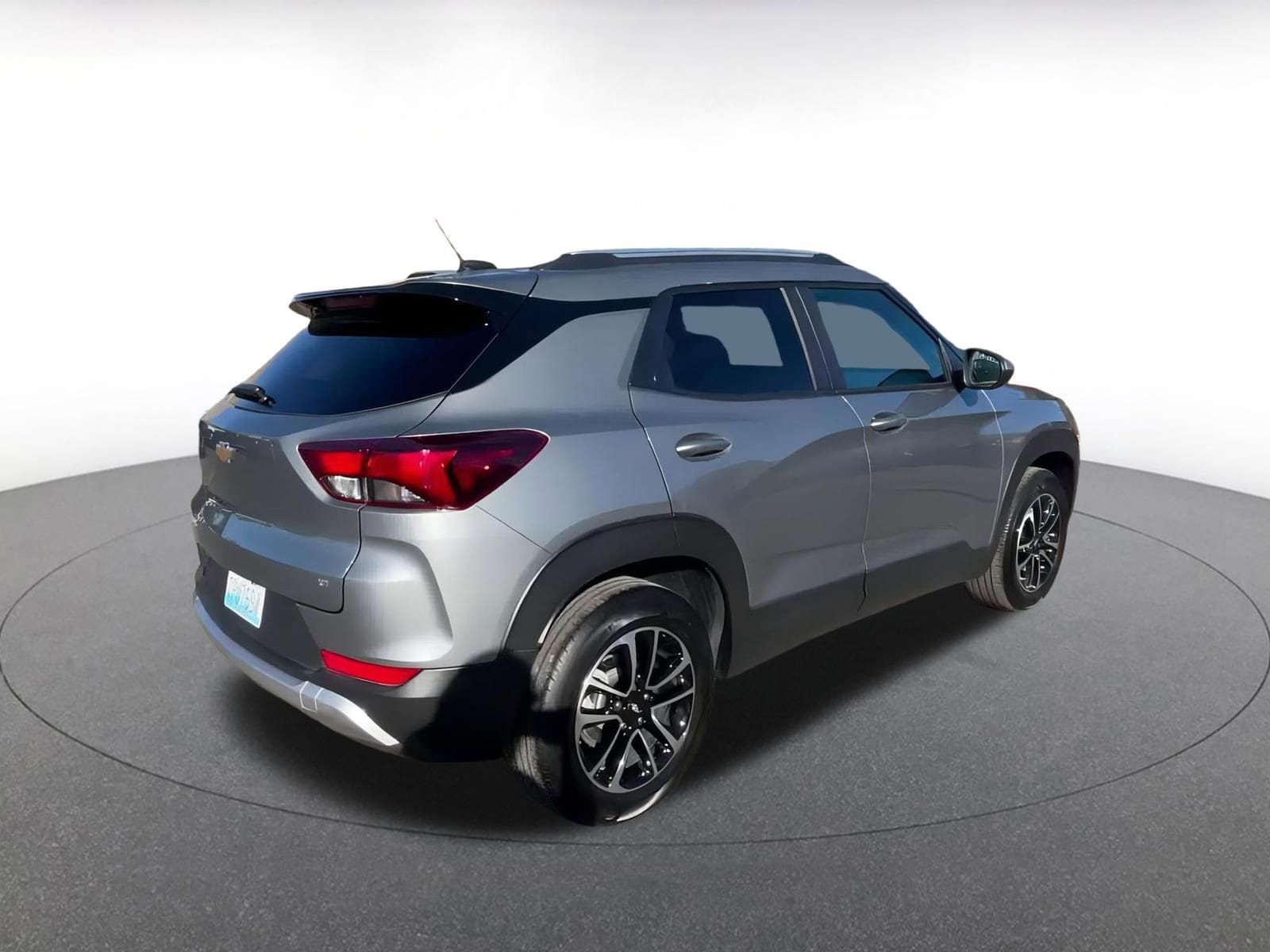 Thumbnail: 2025 Chevrolet TrailBlazer - 15