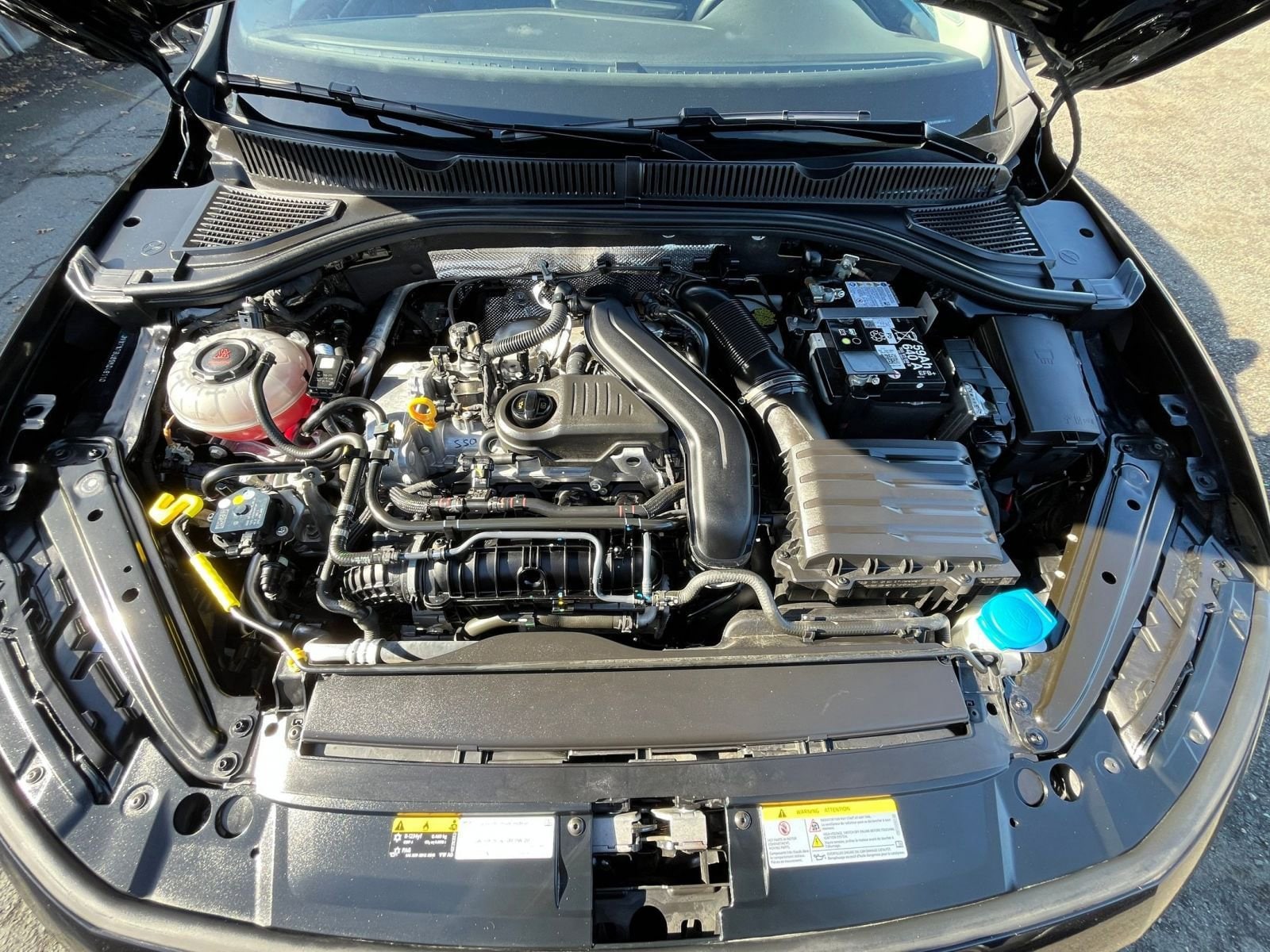 Thumbnail: 2025 Volkswagen Jetta - 31