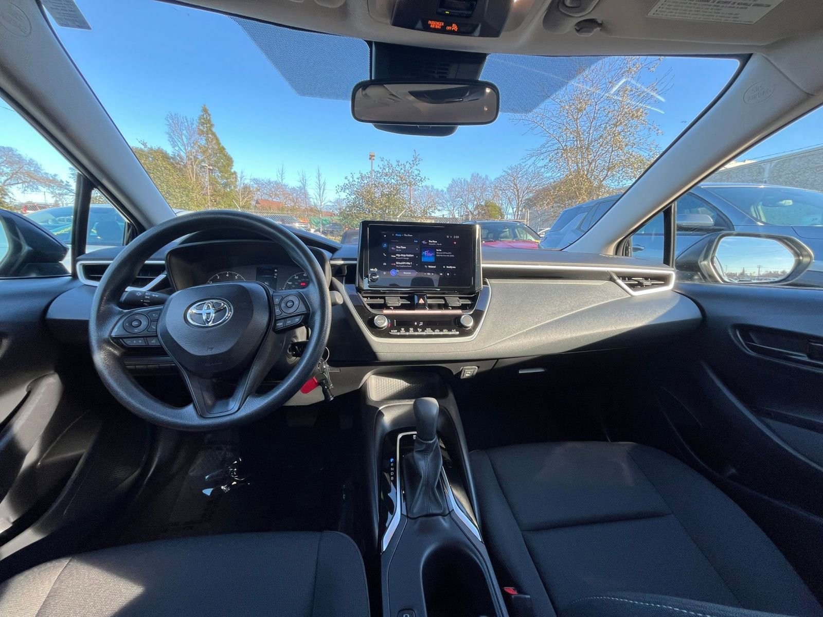 Thumbnail: 2025 Toyota Corolla - 31