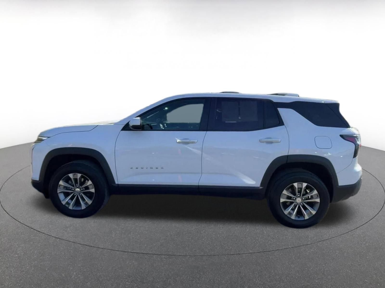 Thumbnail: 2025 Chevrolet Equinox - 9