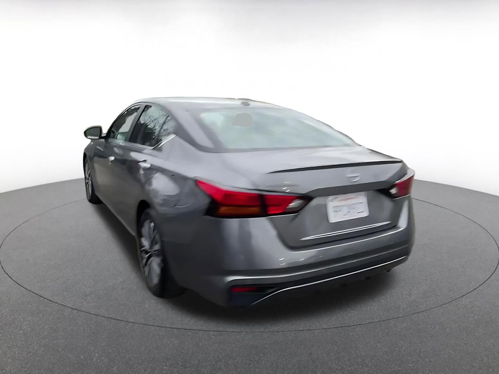 Thumbnail: 2025 Nissan Altima - 11