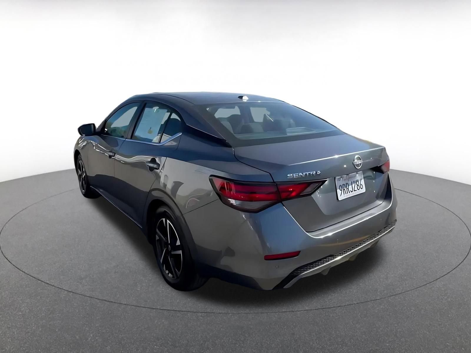 Thumbnail: 2025 Nissan Sentra - 11