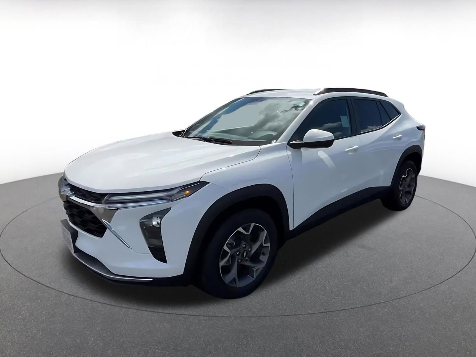 Thumbnail: 2025 Chevrolet Trax - 8