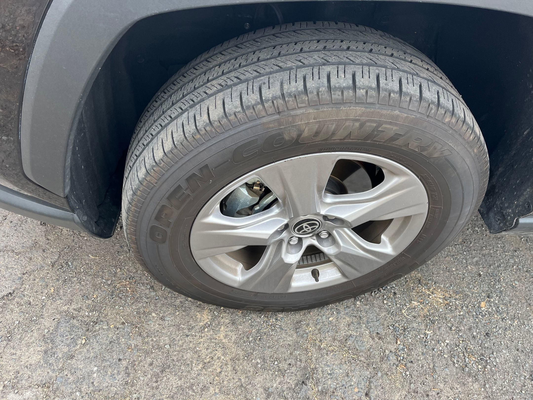 Thumbnail: 2025 Toyota RAV4 - 16