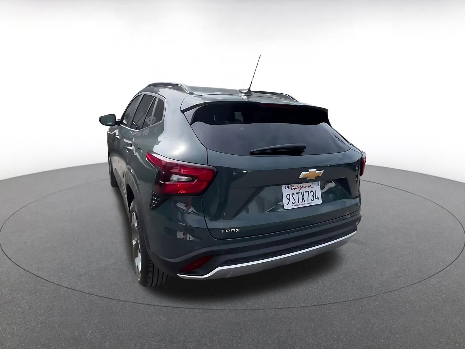 Thumbnail: 2025 Chevrolet Trax - 11