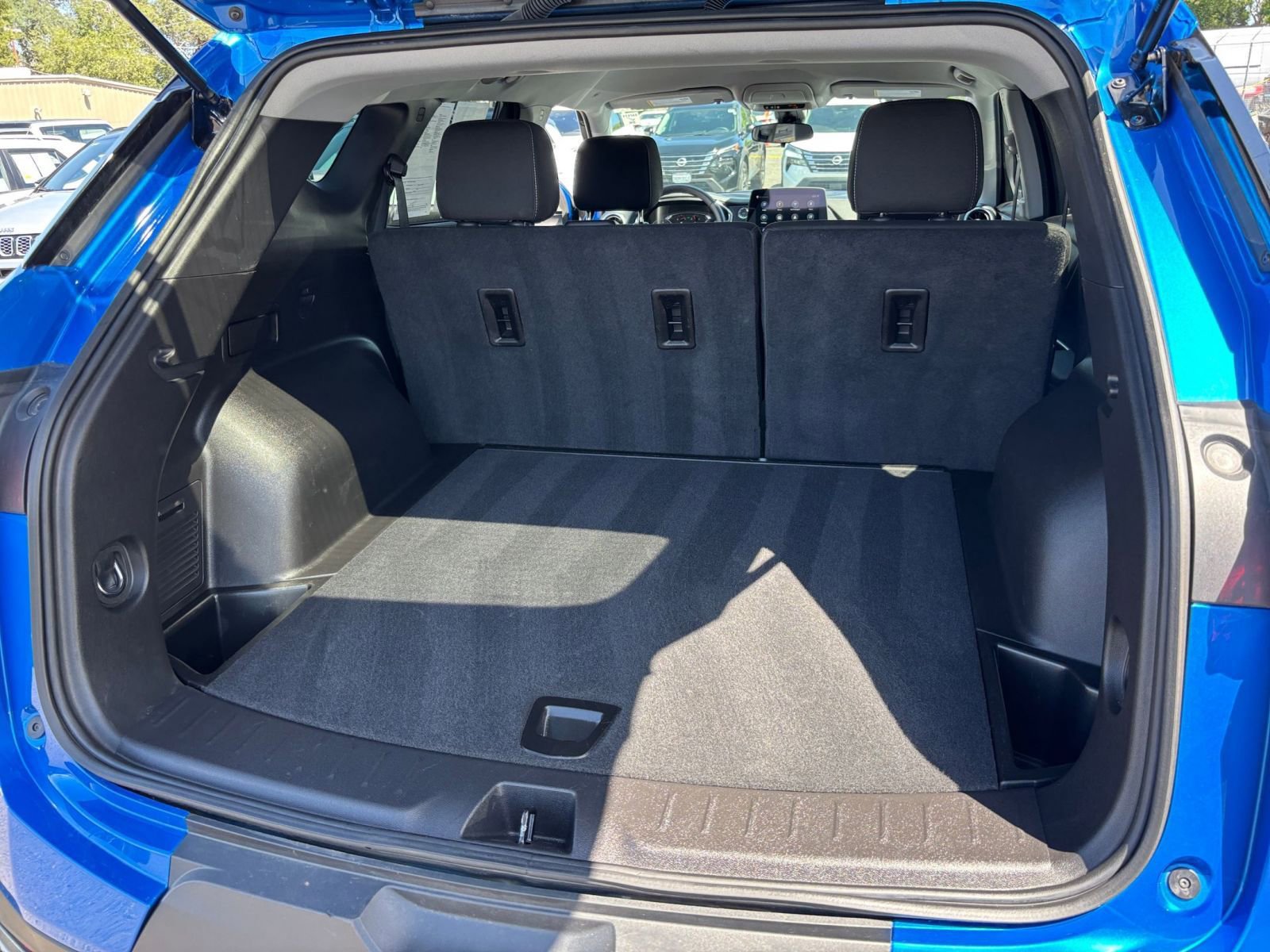 Thumbnail: 2025 Chevrolet Blazer - 33