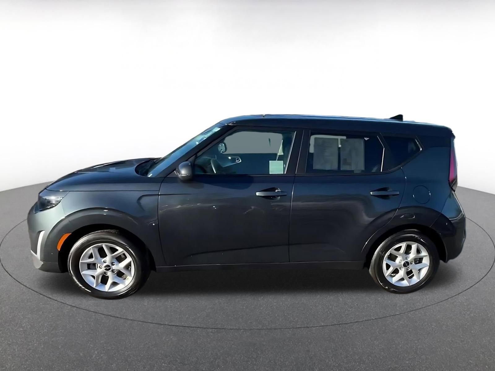 Thumbnail: 2025 Kia Soul - 9