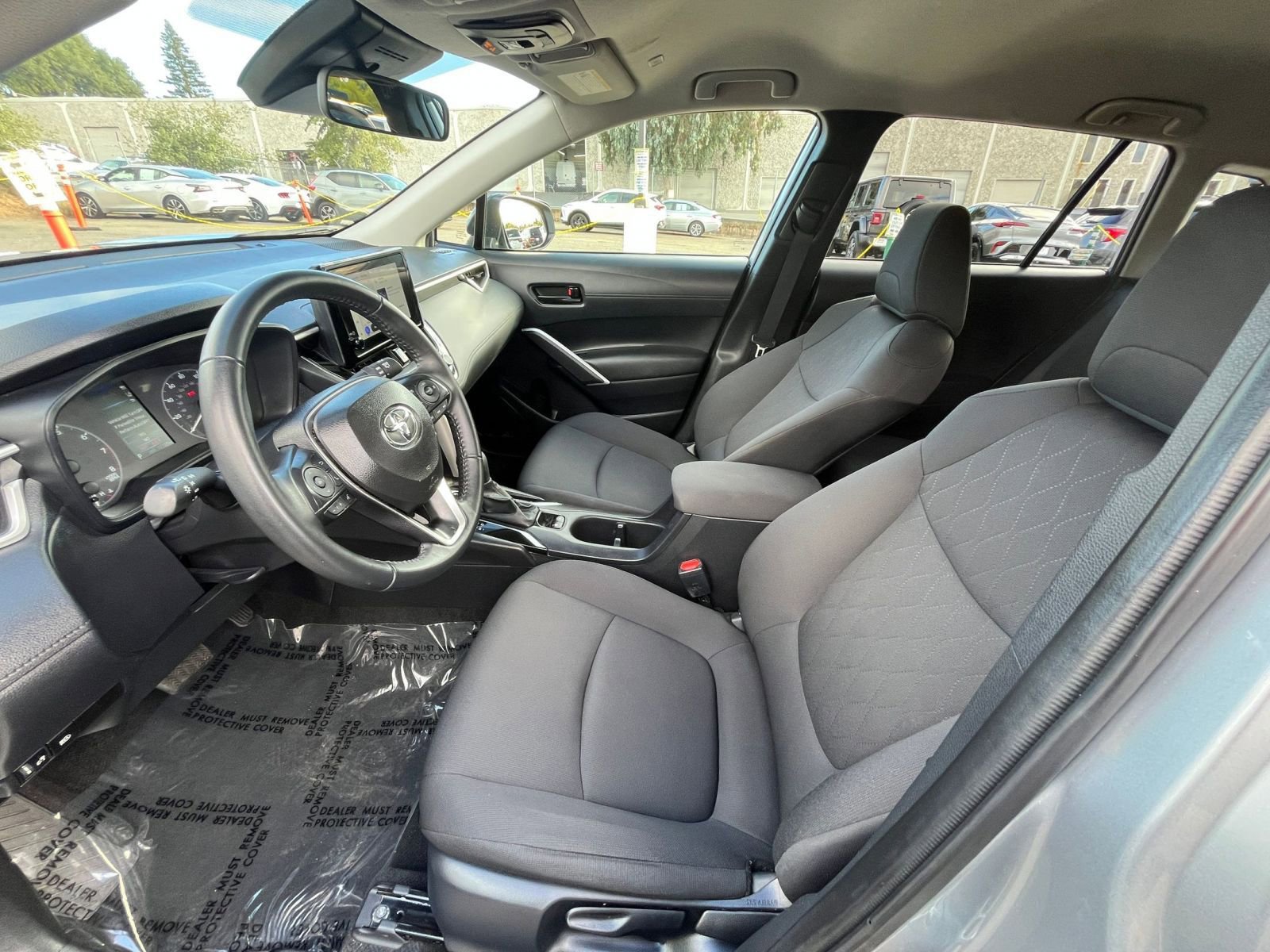 Thumbnail: 2025 Toyota Corolla Cross - 25