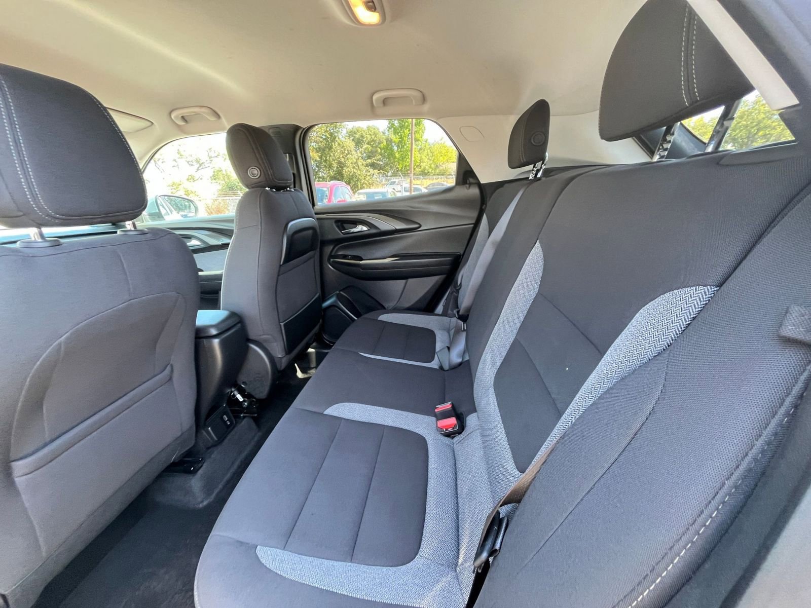 Thumbnail: 2023 Chevrolet TrailBlazer - 24