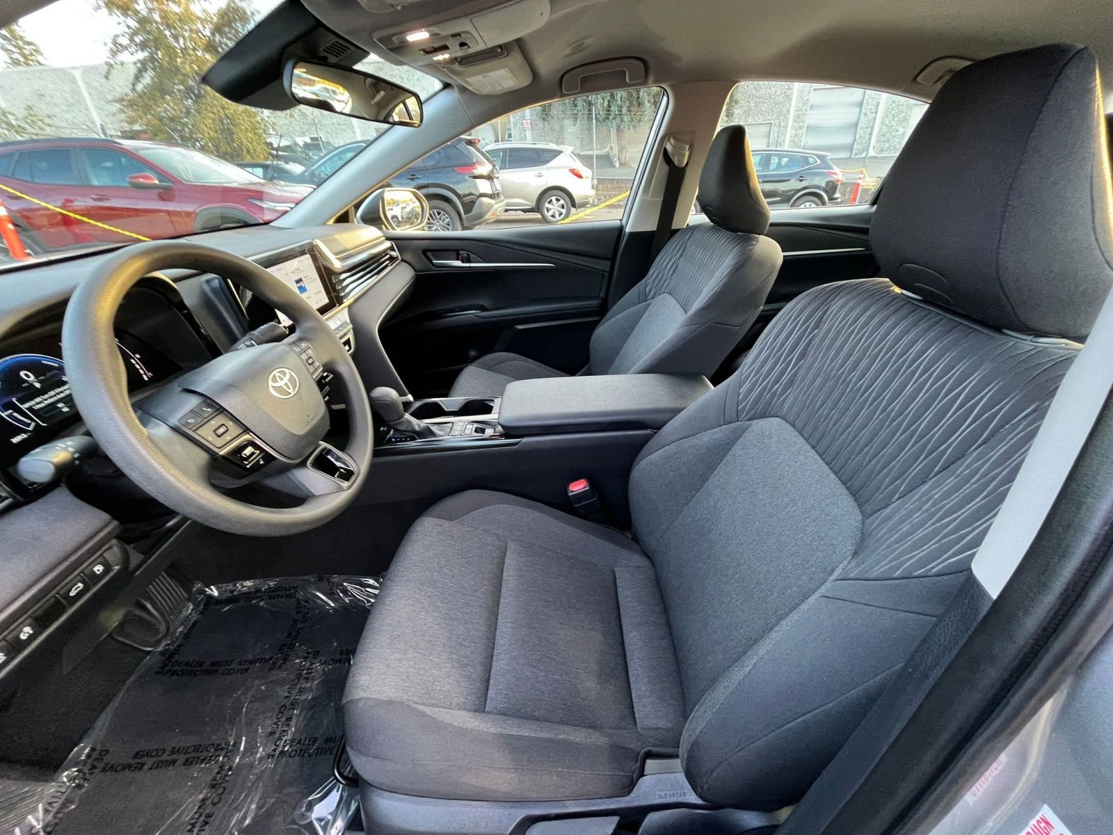 Thumbnail: 2025 Toyota Camry - 25