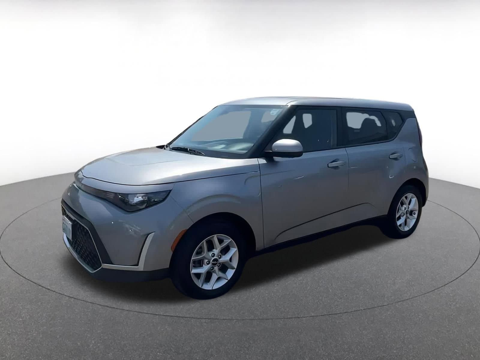 2023 Kia Soul LX 7
