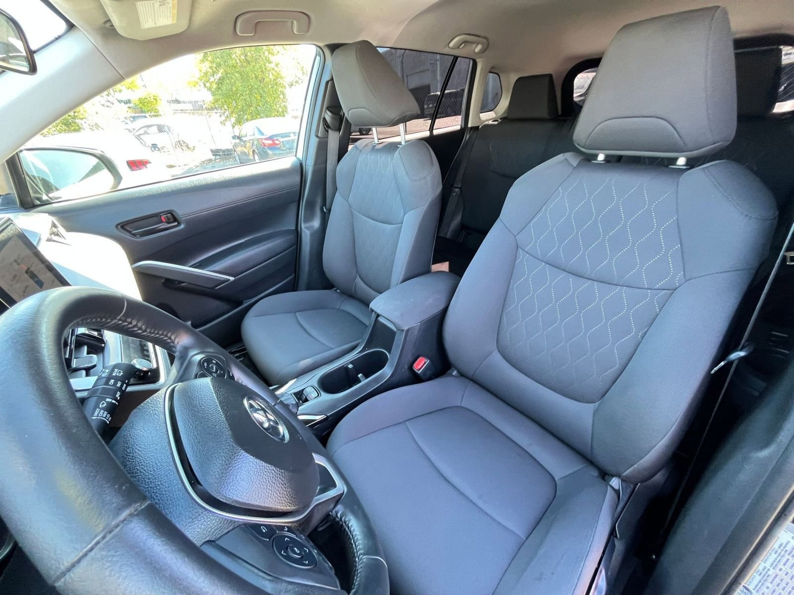 Thumbnail: 2025 Toyota Corolla Cross - 35