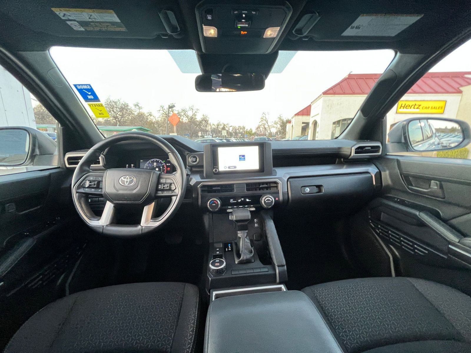 Thumbnail: 2025 Toyota 4Runner - 32