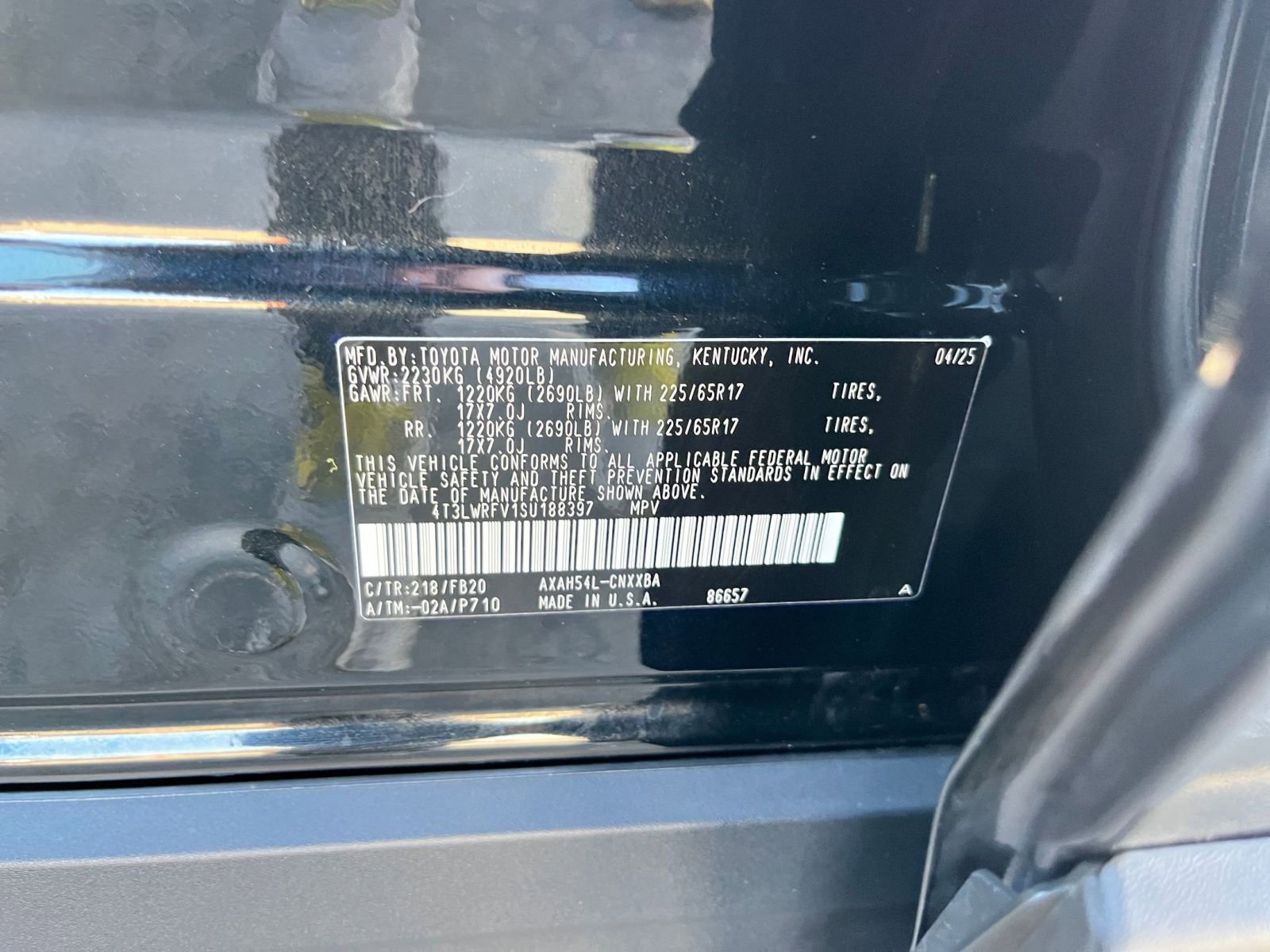 Thumbnail: 2025 Toyota RAV4 - 28