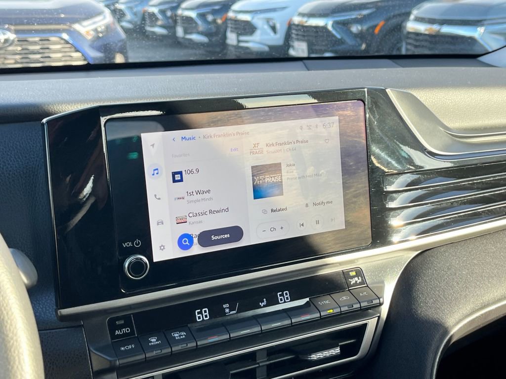 Thumbnail: 2025 Toyota Camry - 24