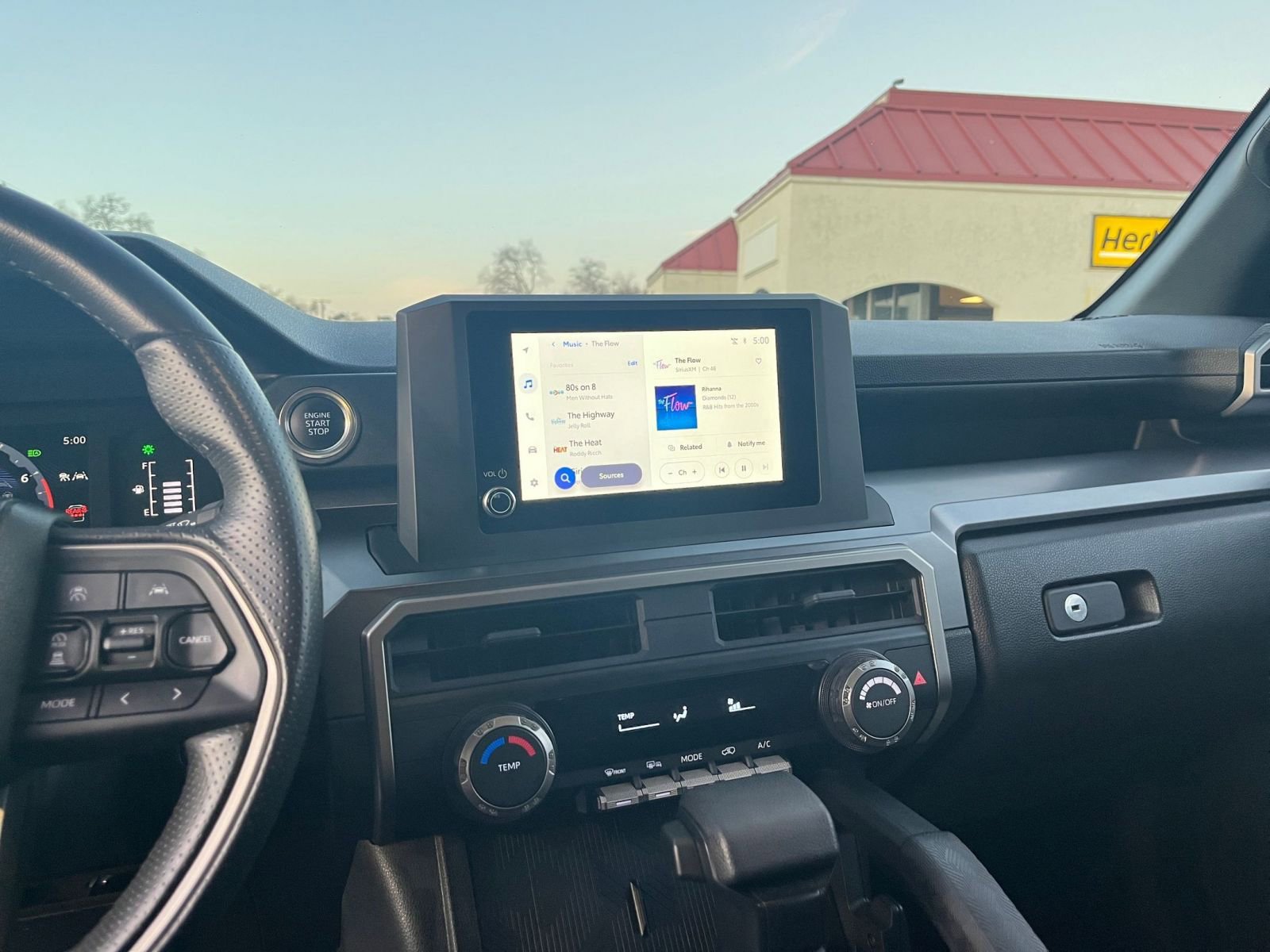 Thumbnail: 2025 Toyota 4Runner - 18