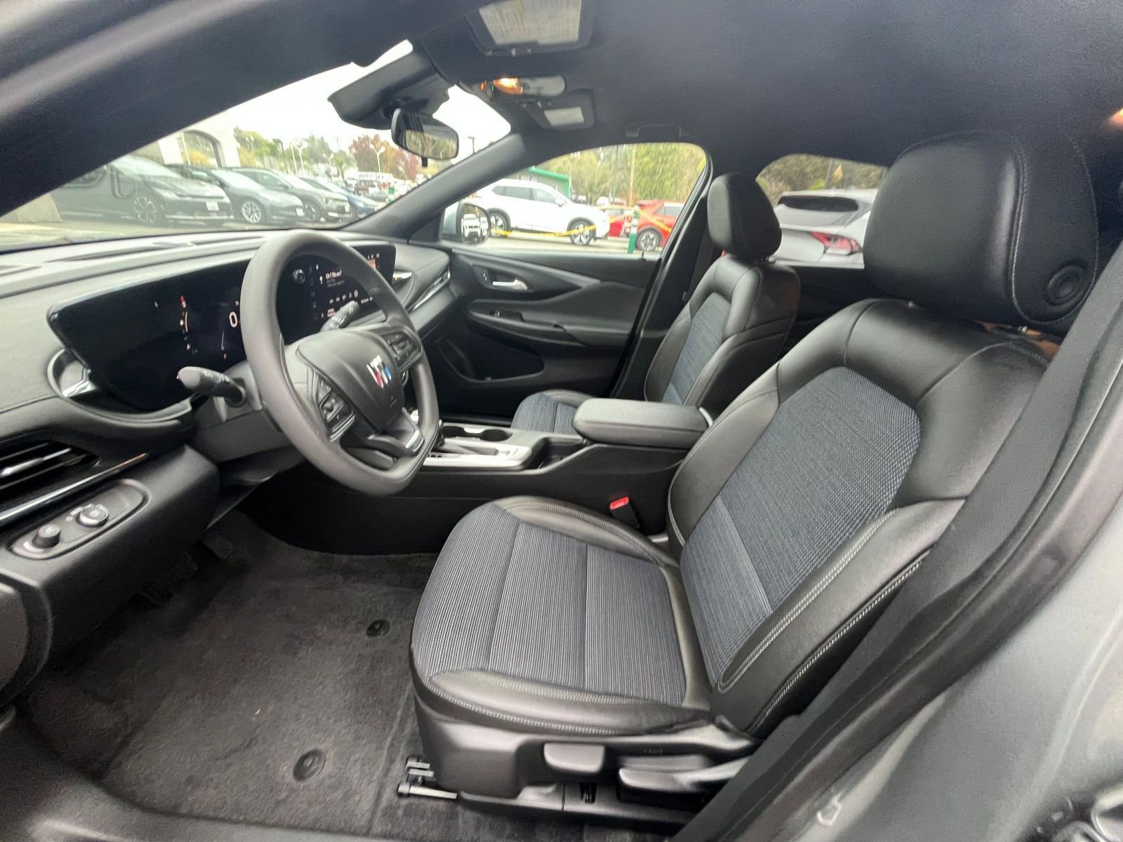 Thumbnail: 2025 Buick Envista - 24