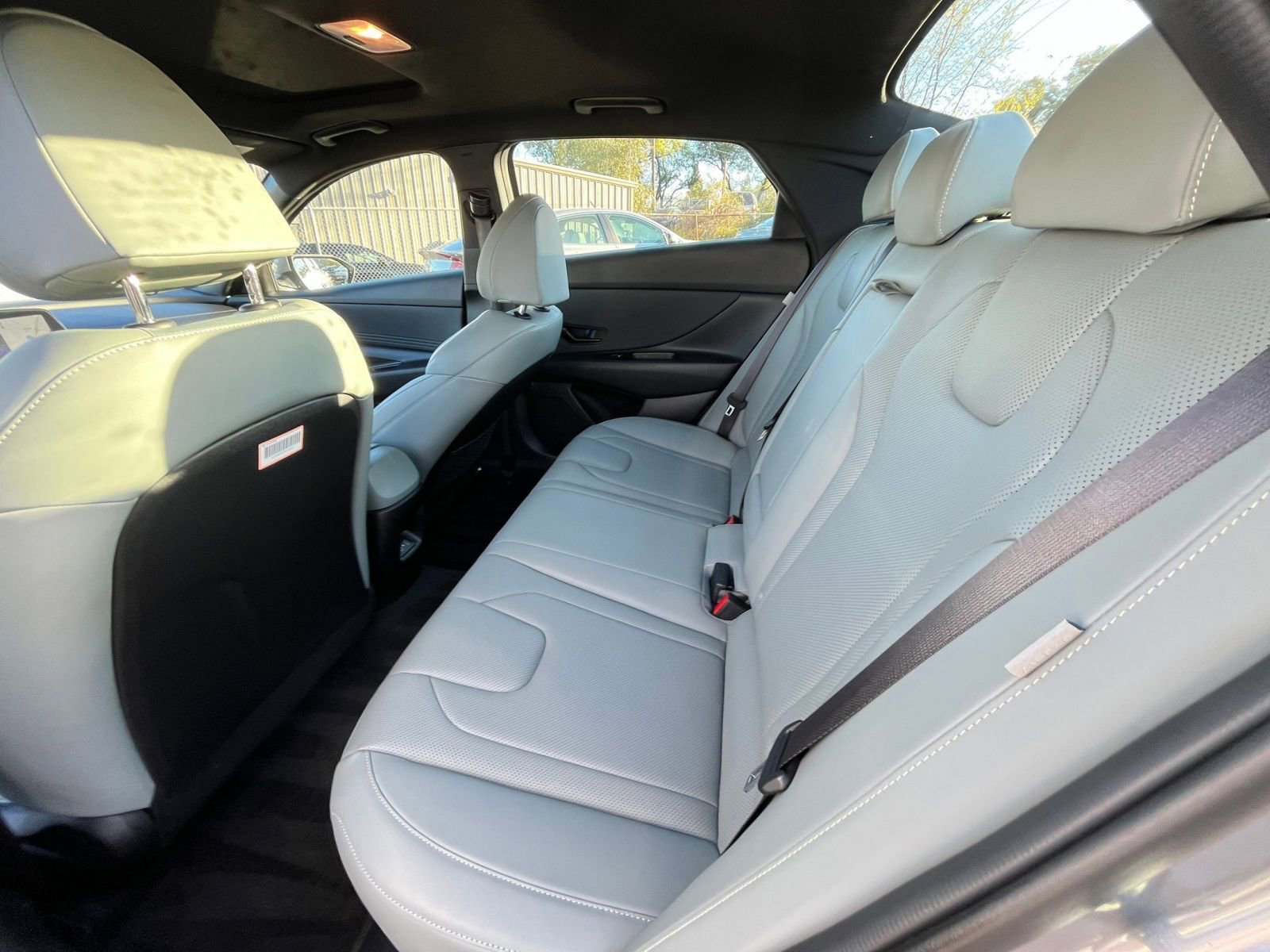 Thumbnail: 2025 Hyundai Elantra - 27