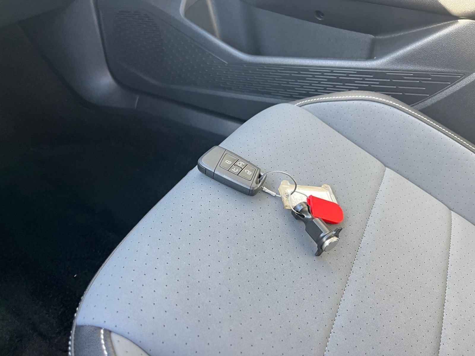 Thumbnail: 2025 Volkswagen Jetta - 22