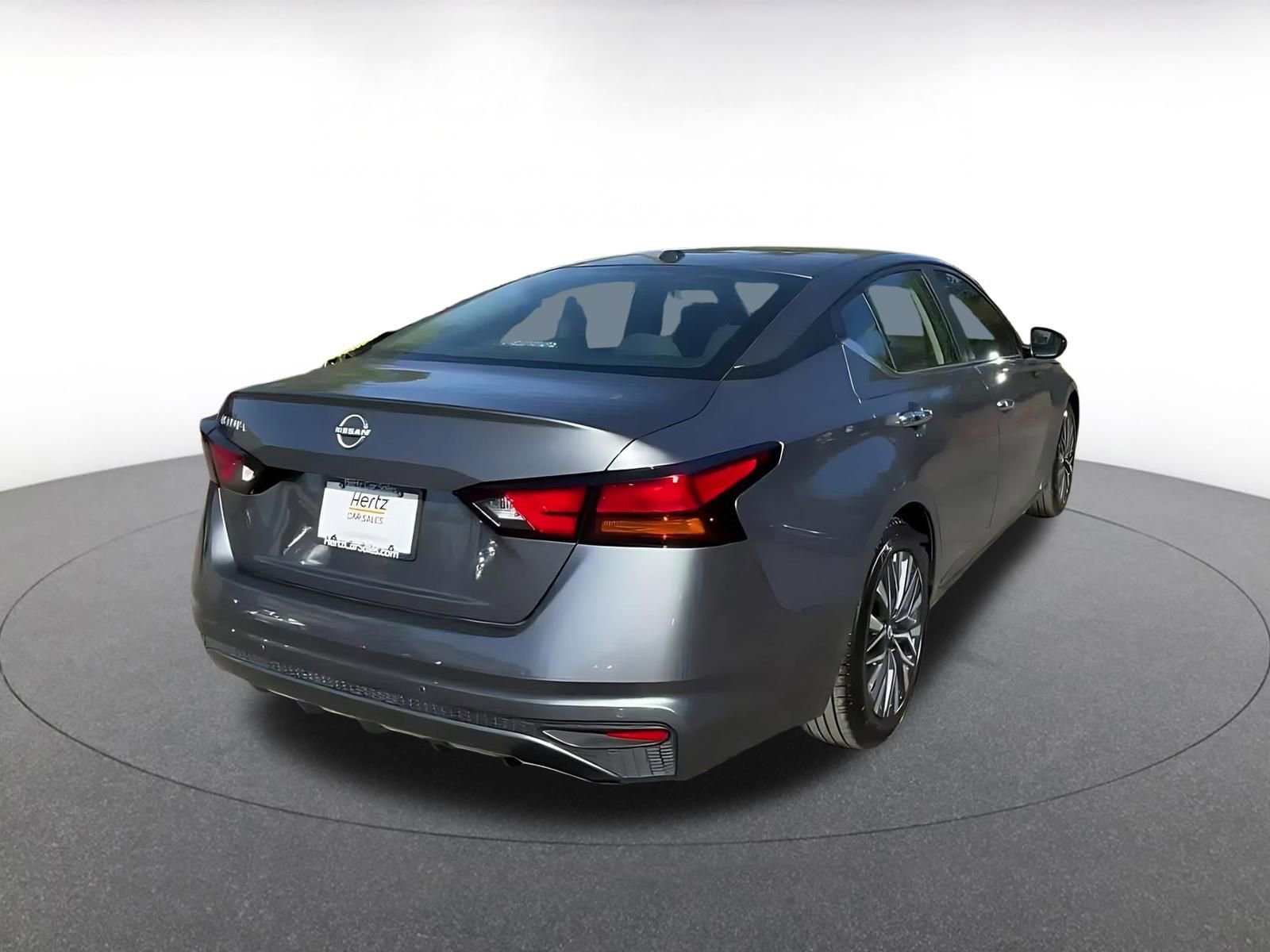 Thumbnail: 2025 Nissan Altima - 15