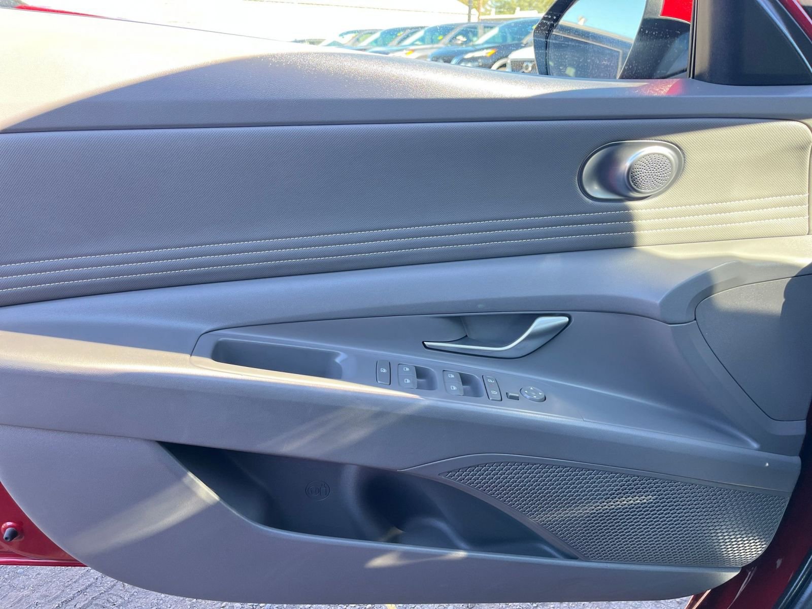 Thumbnail: 2025 Hyundai Elantra - 20