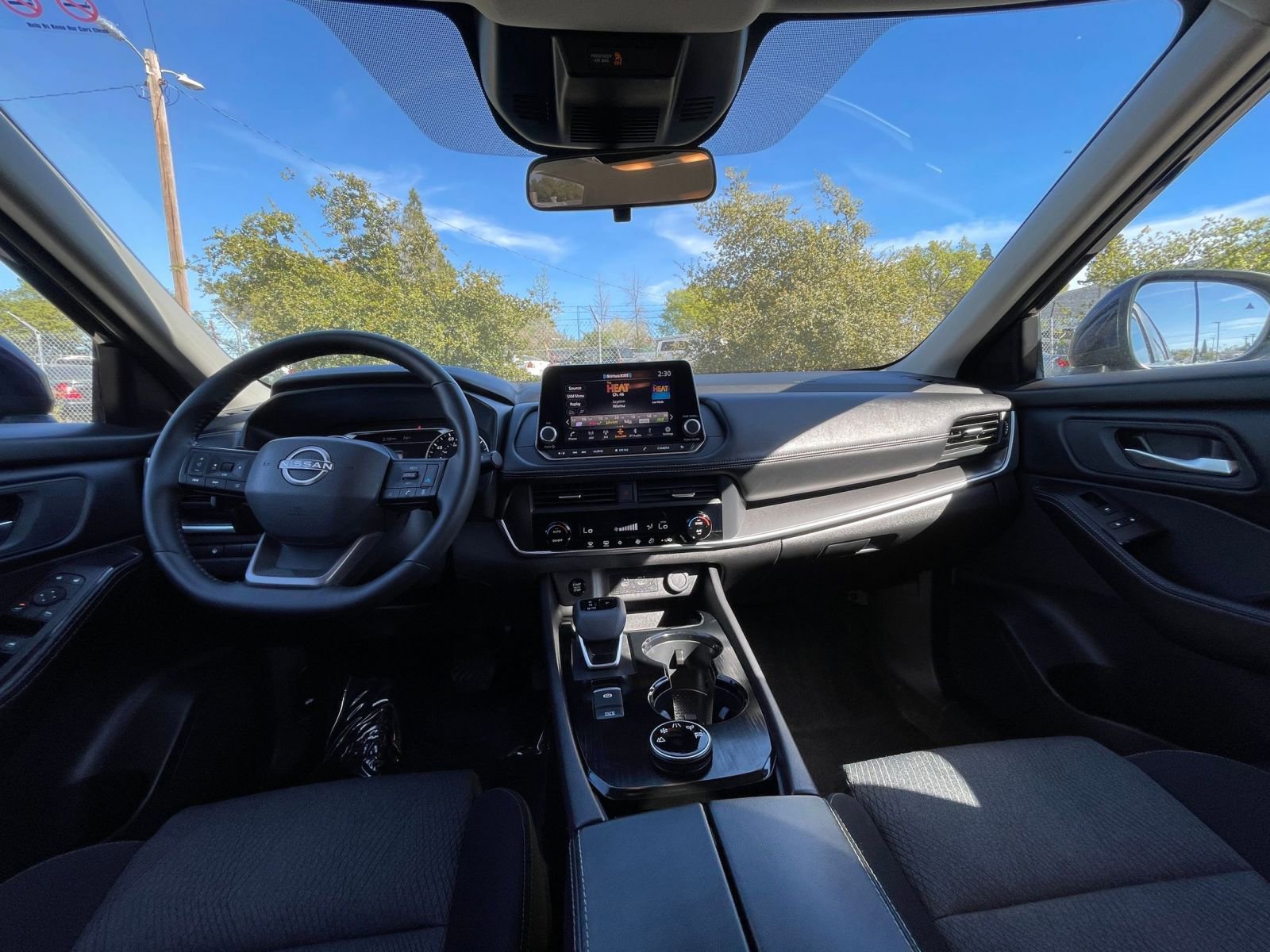 Thumbnail: 2025 Nissan Rogue - 35