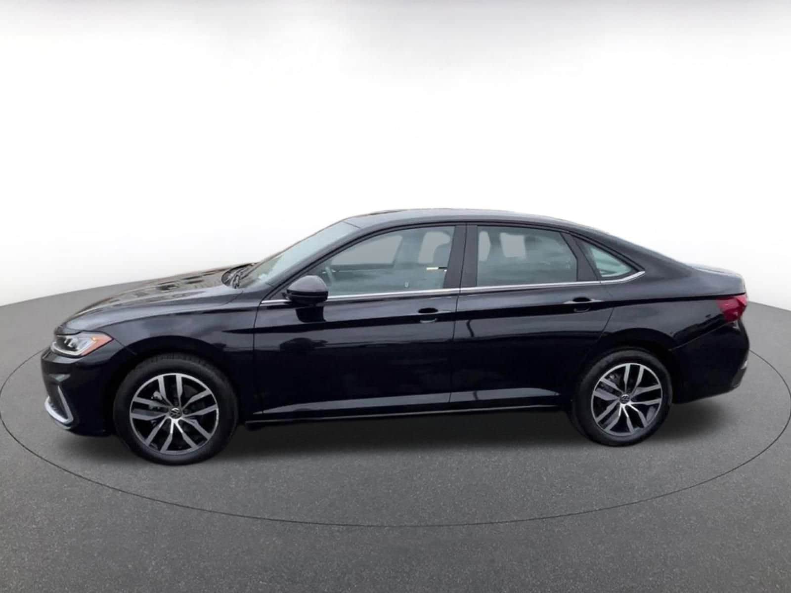 Thumbnail: 2025 Volkswagen Jetta - 9