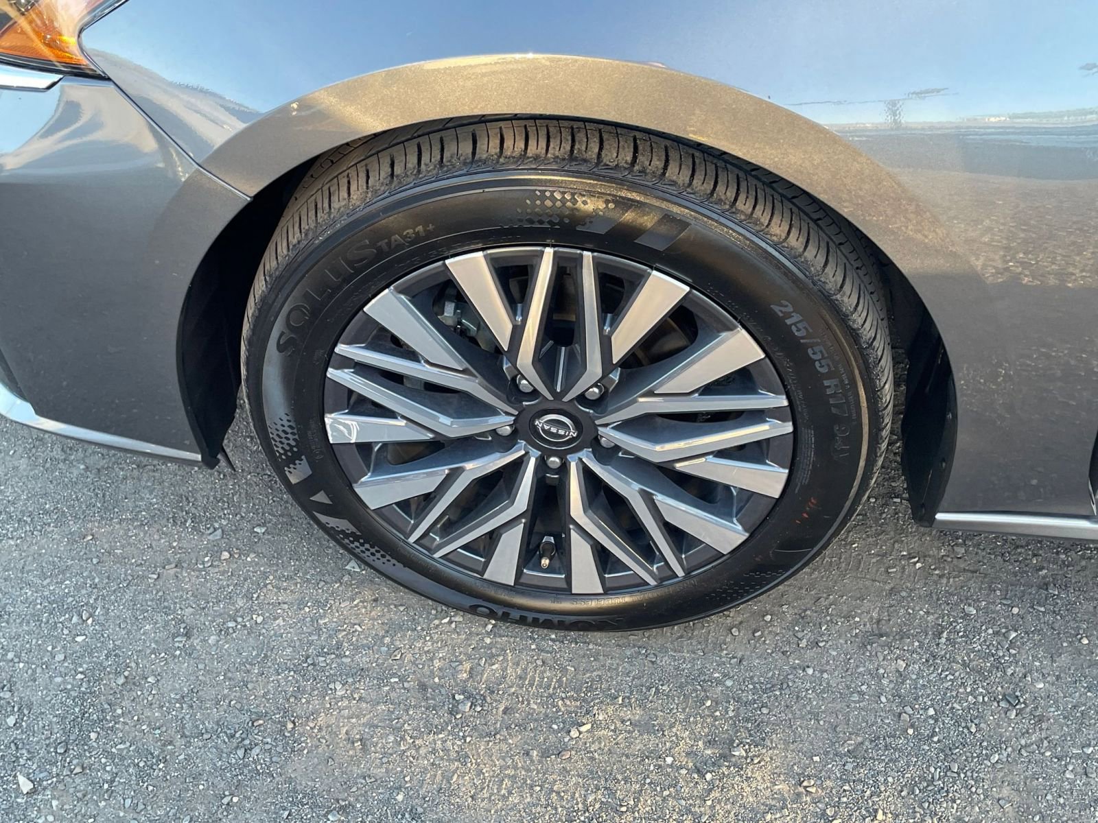 Thumbnail: 2025 Nissan Altima - 30