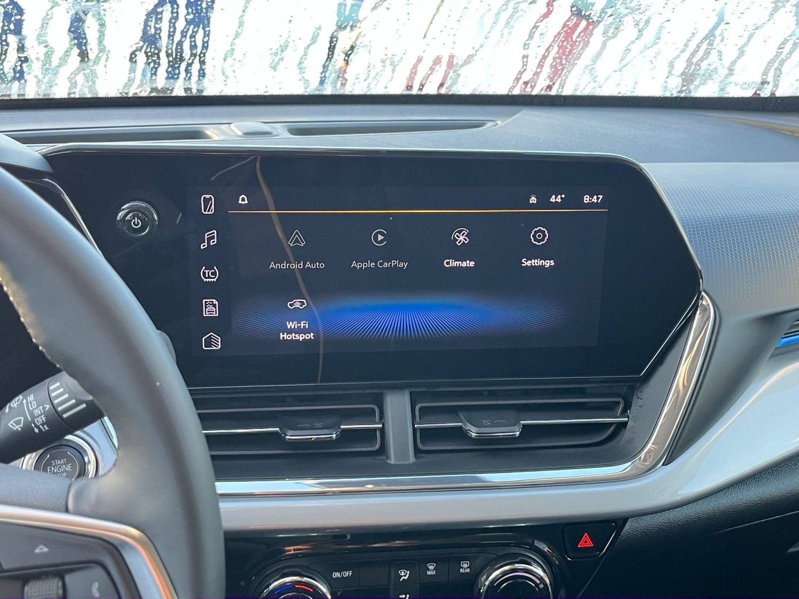 Thumbnail: 2025 Chevrolet Trax - 21