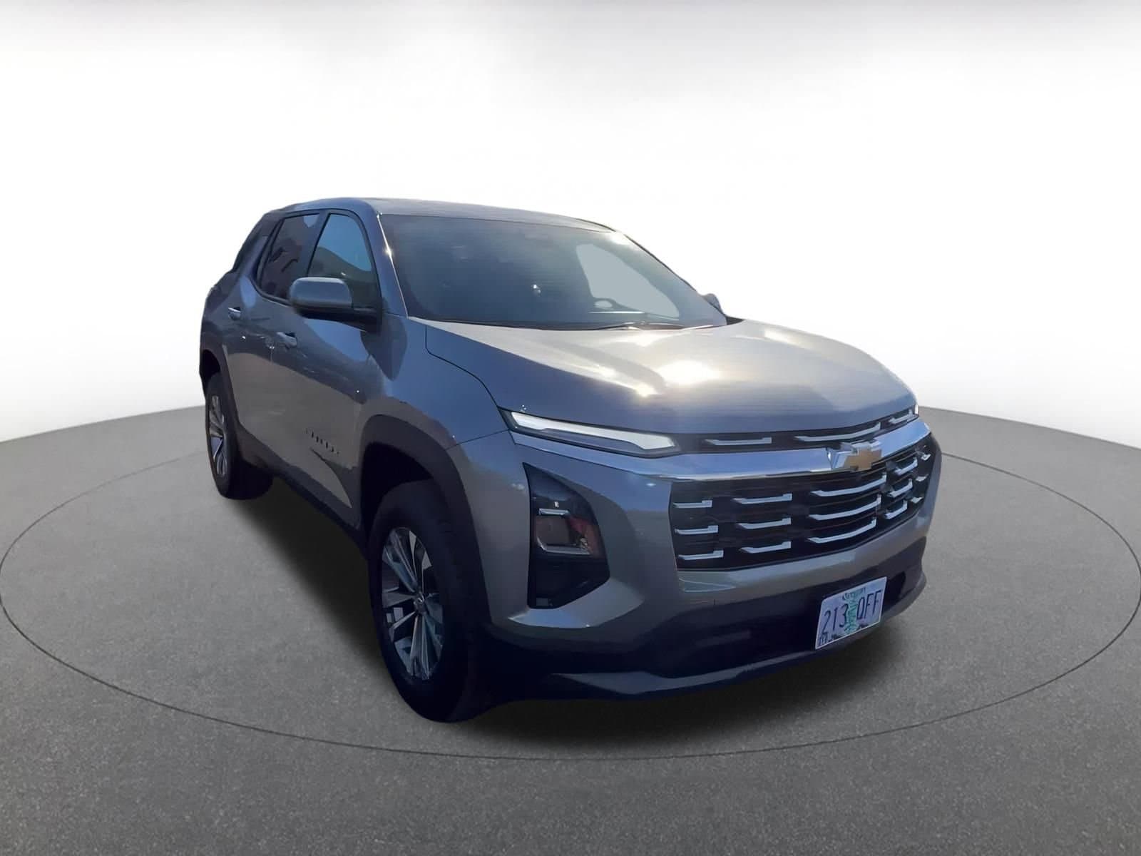 Thumbnail: 2025 Chevrolet Equinox - 2
