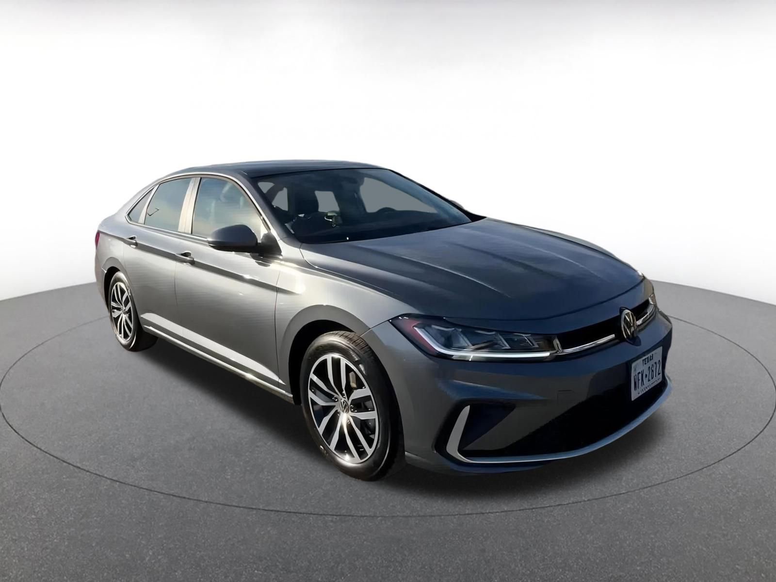 Thumbnail: 2025 Volkswagen Jetta - 3