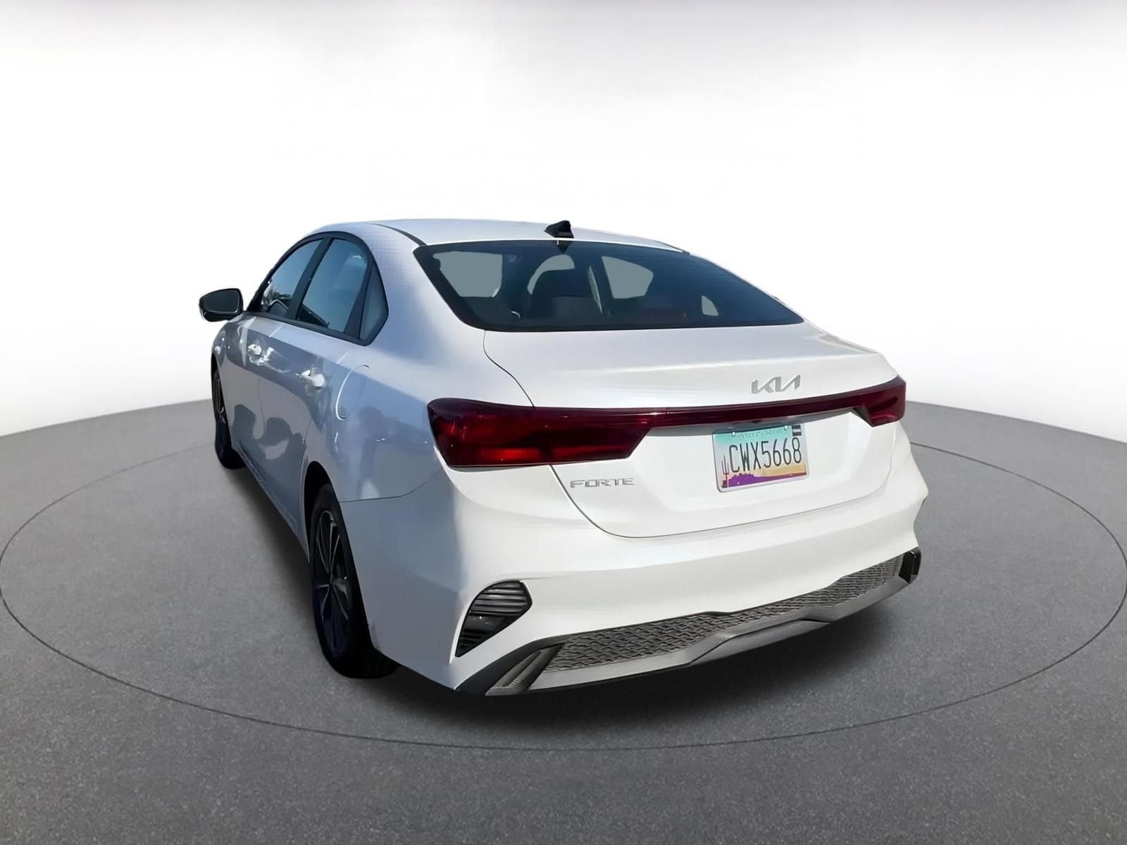 Thumbnail: 2024 Kia Forte - 13