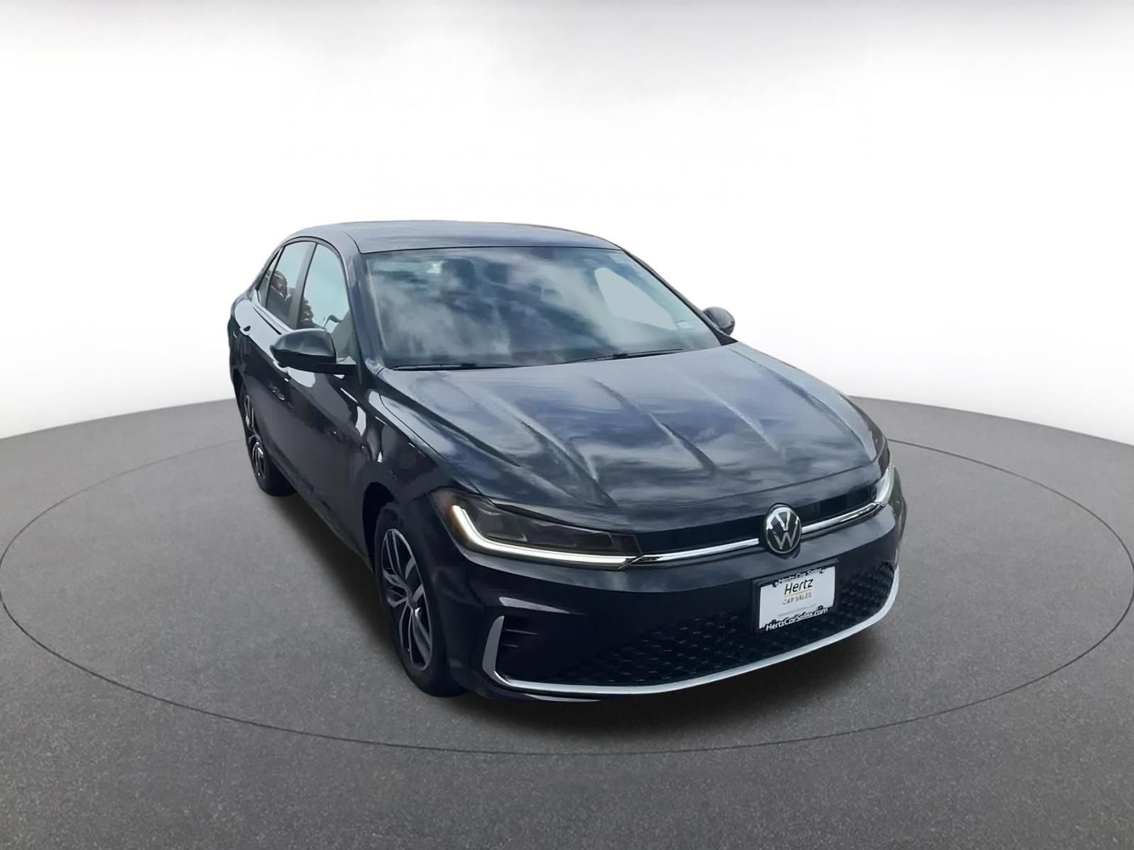 Thumbnail: 2025 Volkswagen Jetta - 3