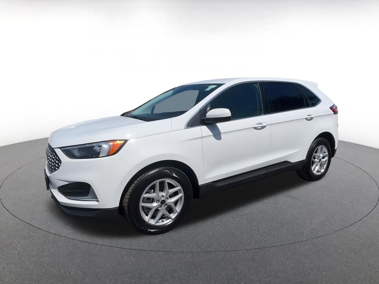 Thumbnail: 2024 Ford Edge - 8