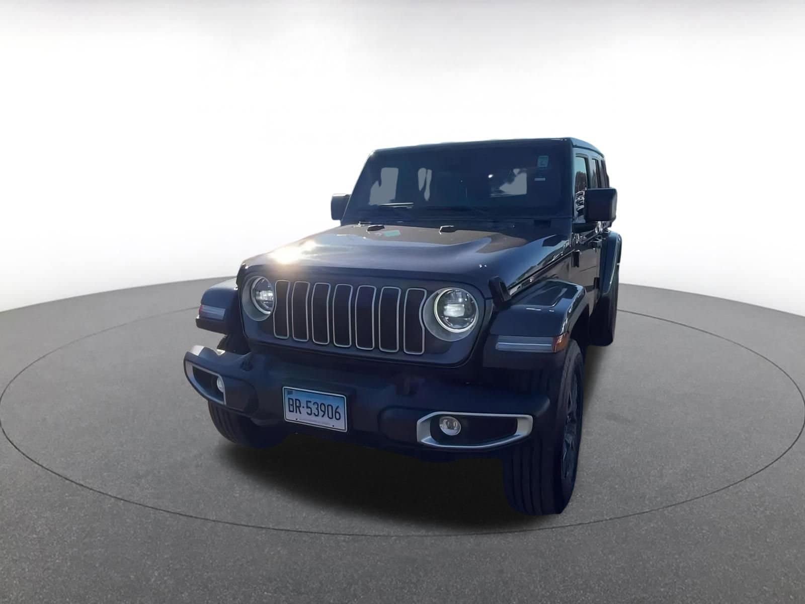 Thumbnail: 2025 Jeep Wrangler - 10