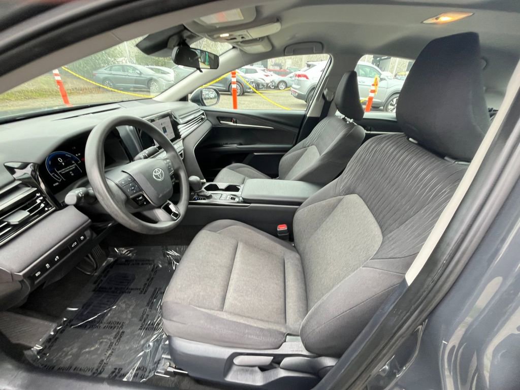 Thumbnail: 2025 Toyota Camry - 20